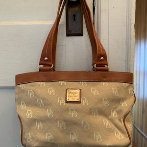 Dooney & Bourke Shoulder Bag